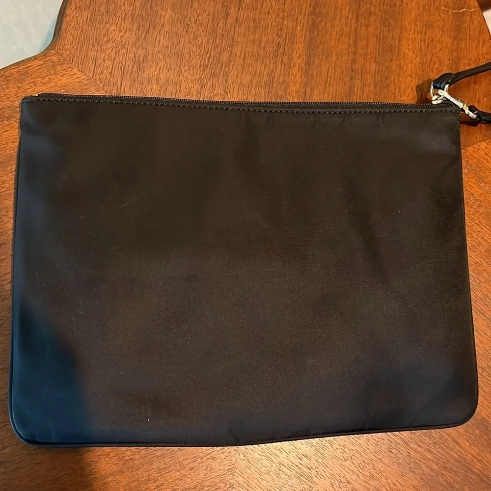 Kate Spade Wristlet tablet pouch Nylon black make up/ Cosmetic bag NWOT
